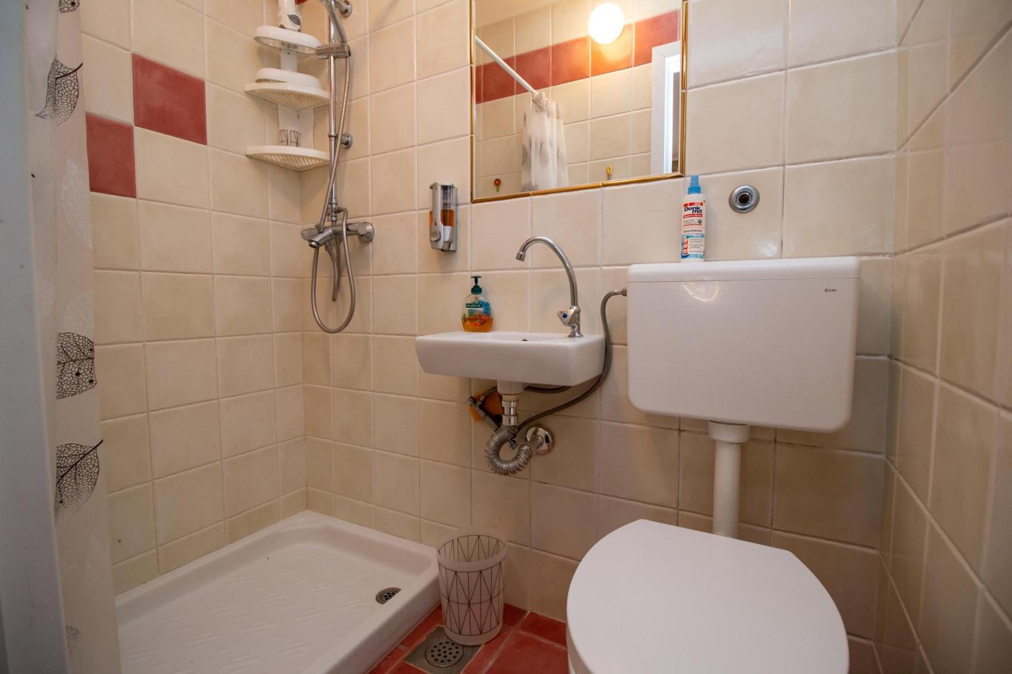 Apartment Un Chat Ρόβινι Εξωτερικό φωτογραφία